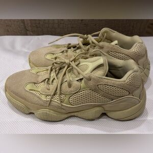 Yeezy 500 - Super moon Yellow